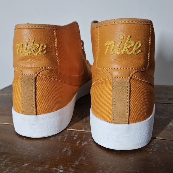 Nike SB Blazer Court Mid Premium - Picture 9 of 10
